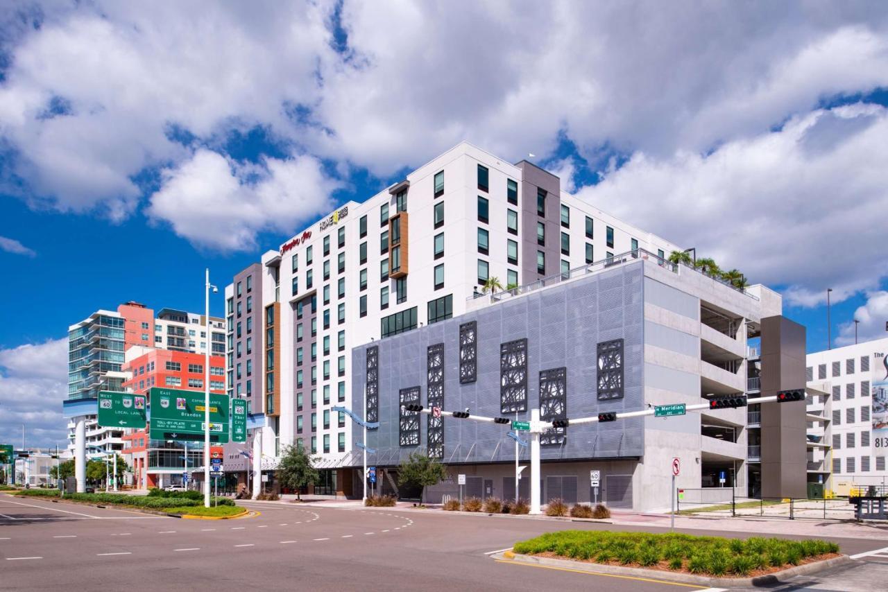 Hampton Inn Tampa Downtown Channel District Exterior photo