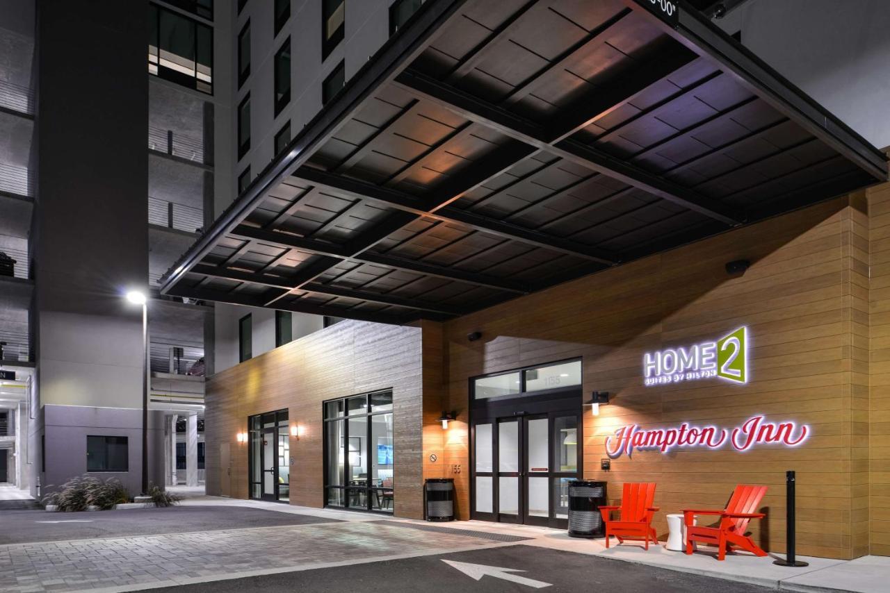 Hampton Inn Tampa Downtown Channel District Exterior photo